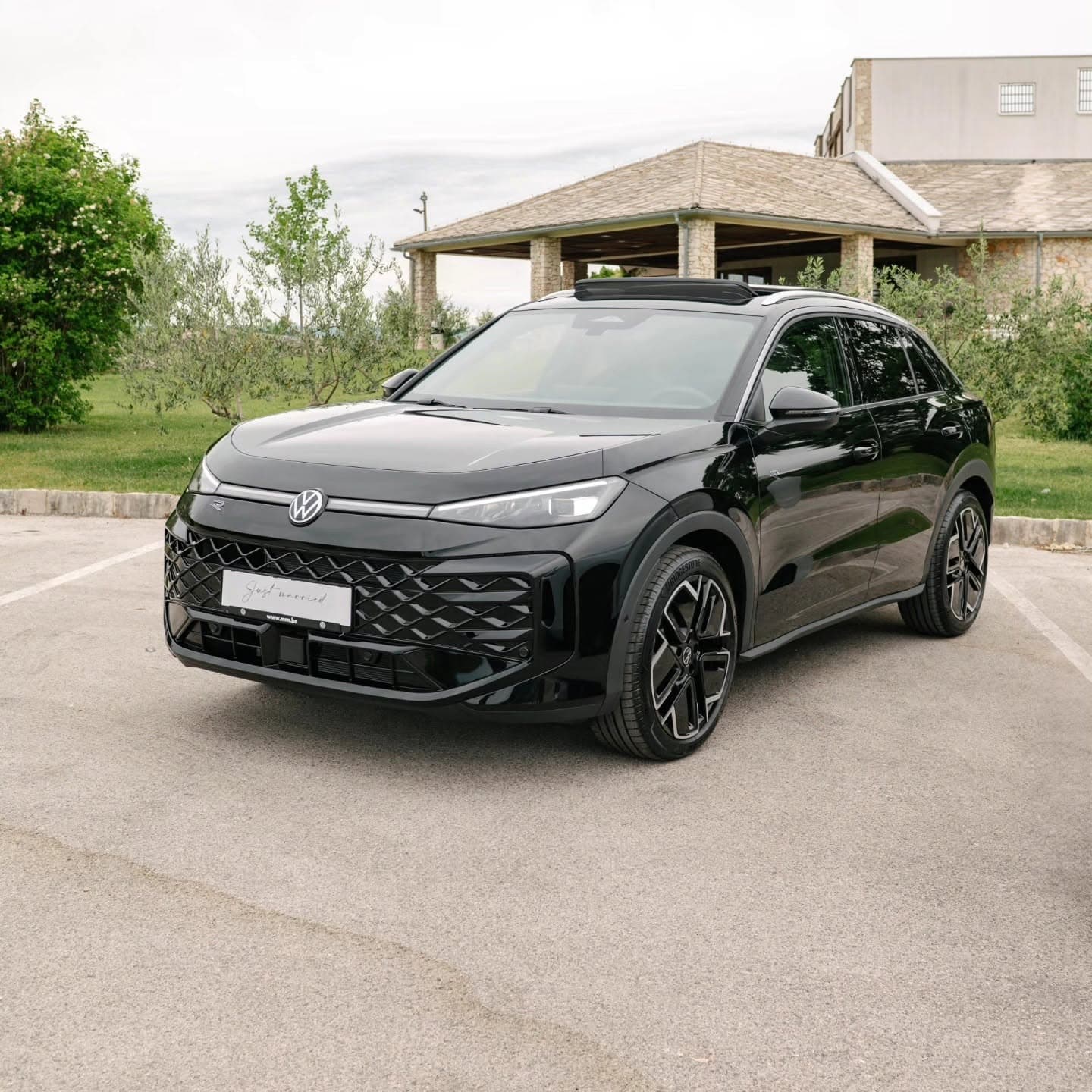 VW T-Roc R-Line — 1/5